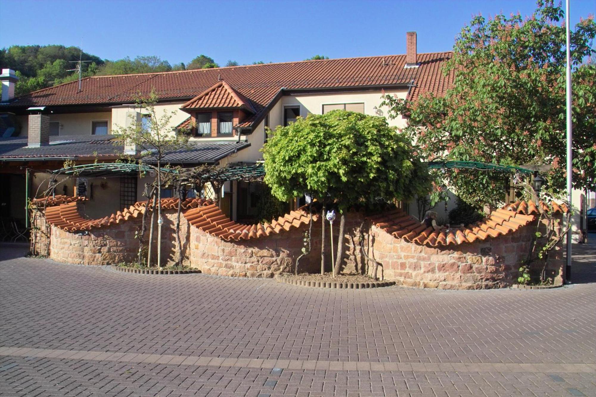 Gasthof Zur Krone Leidersbach Eksteriør billede